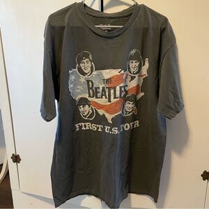 Junk Food Clothing The Beatles First U.S. Tour Unisex T-Shirt‎ - Dark Gray NWOT